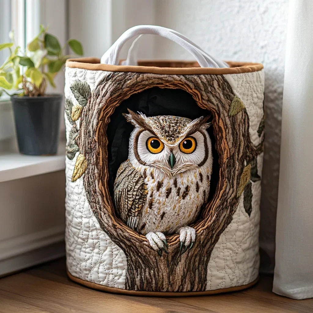 Woodland Owl quilted laundry basket – product image 1