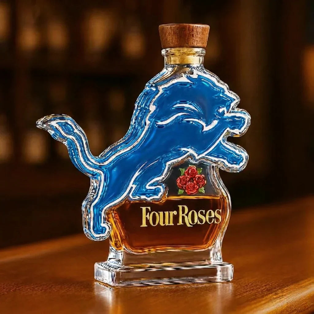 Lion Edition Whisky Decanter, view 2