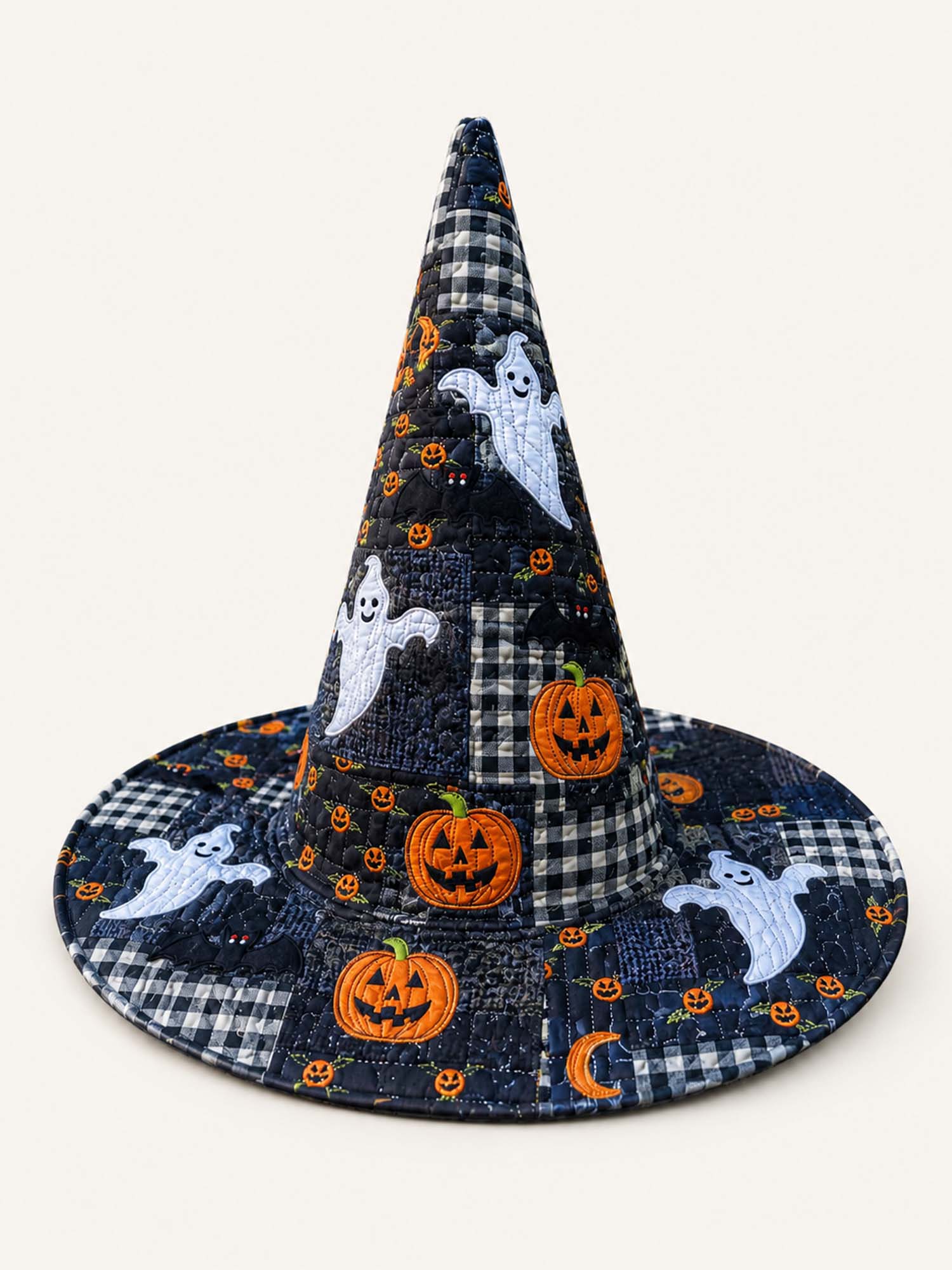 Quilted Witch Hat – Halloween Ghosts – product image 1