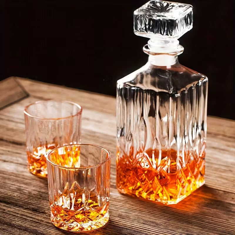 Classic Whisky Decanter and Glass Set
